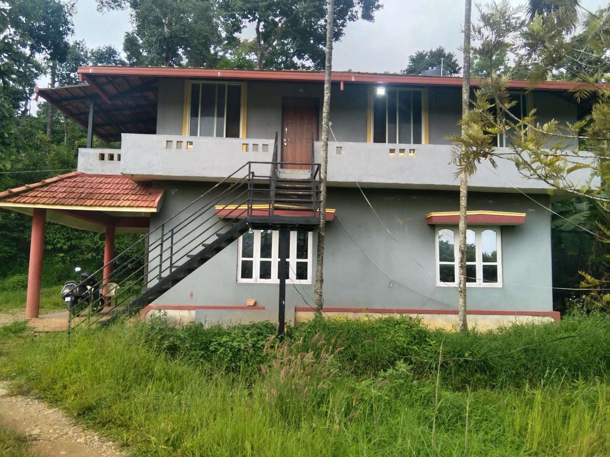 Samz Estate Stay 2Bhk Madikeri Exterior foto